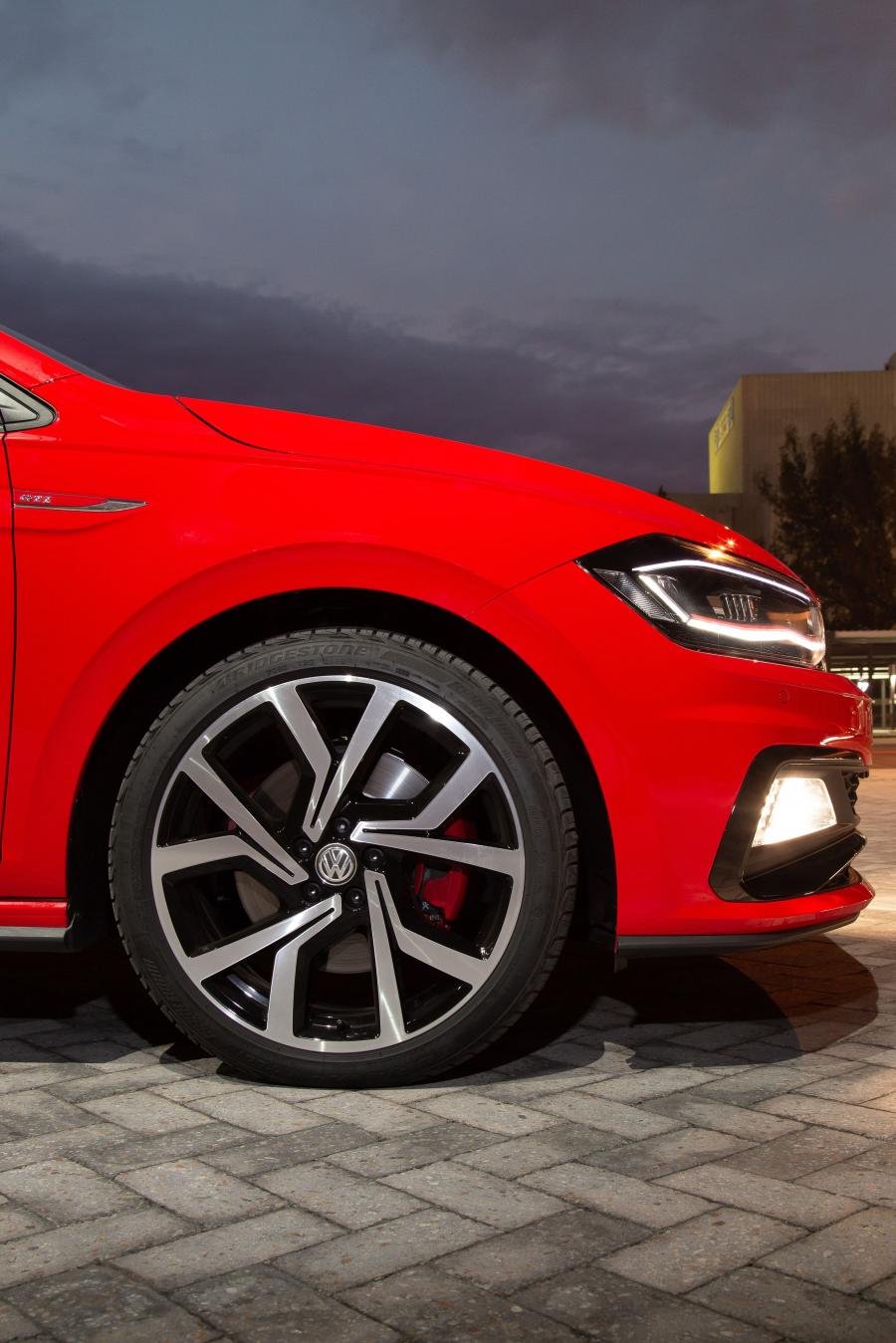 Детали экстерьера Volkswagen Polo GTI (Typ AW) 2018 года  (ZA) (фото 6 из 36)